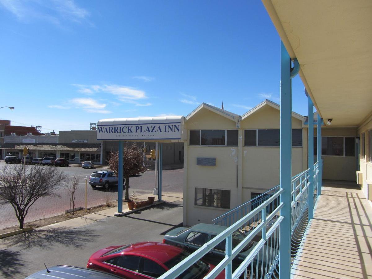 Warrick Plaza Inn Plainview Εξωτερικό φωτογραφία