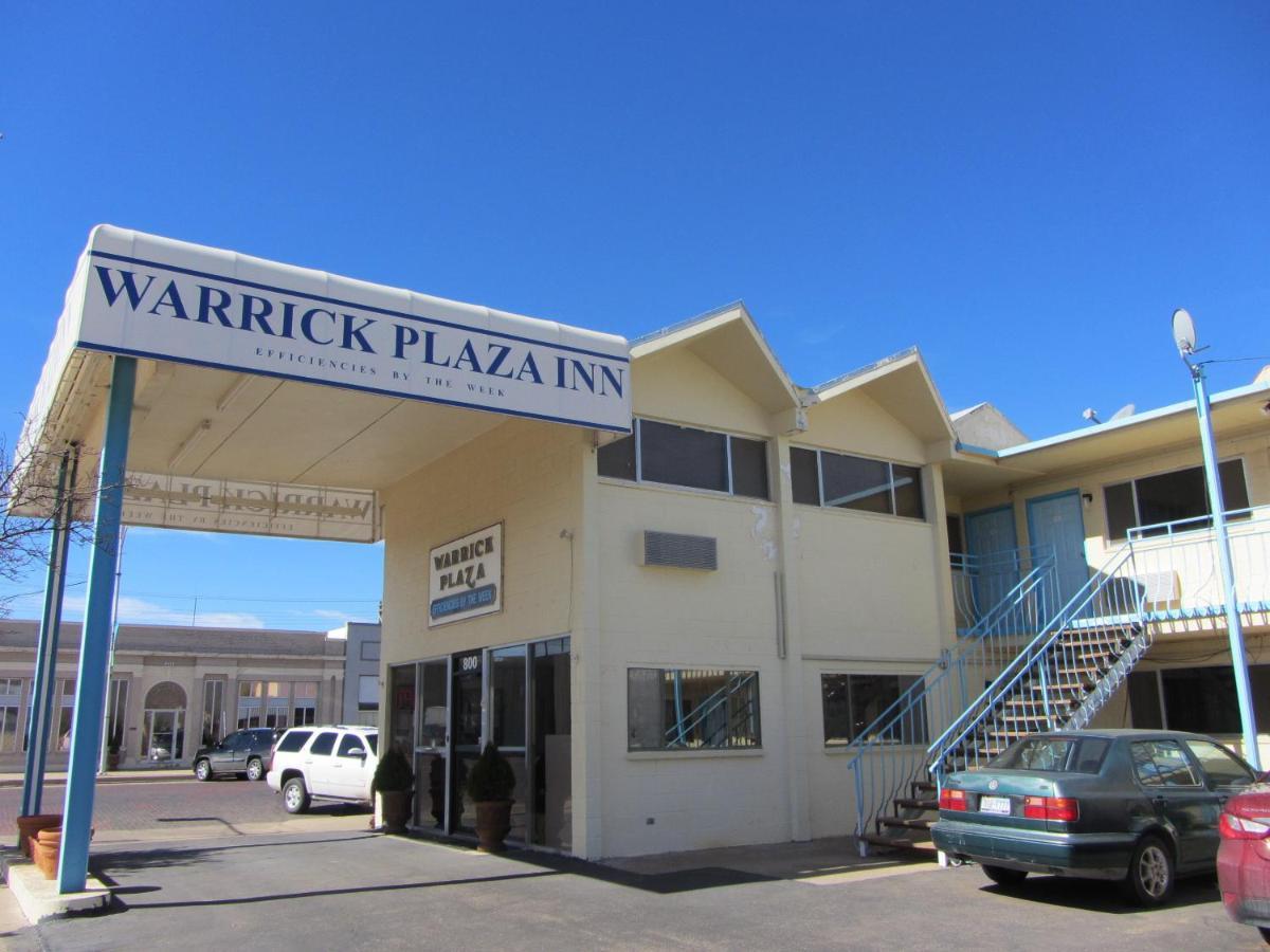 Warrick Plaza Inn Plainview Εξωτερικό φωτογραφία