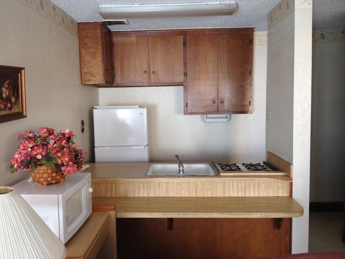 Warrick Plaza Inn Plainview Εξωτερικό φωτογραφία