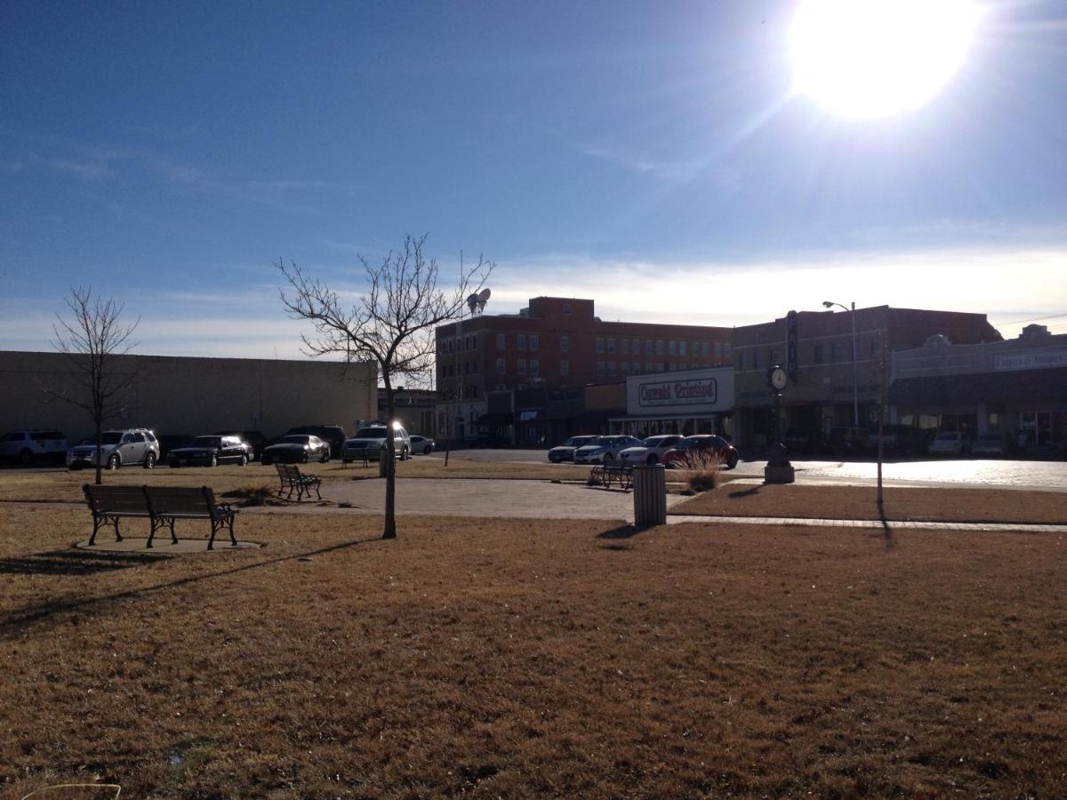 Warrick Plaza Inn Plainview Εξωτερικό φωτογραφία